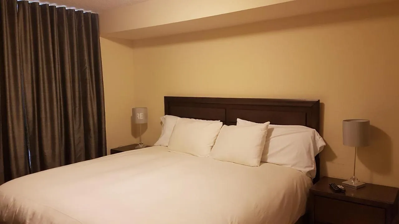 Toronto Luxury Accommodations - University Plaza Canada